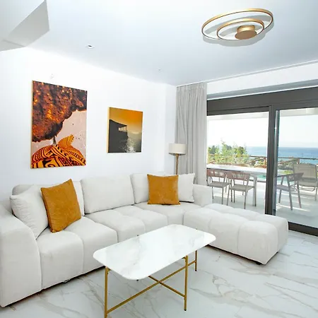 빌라 Olive Grove Panorama Suites-luxury Sea View In Halkidiki *